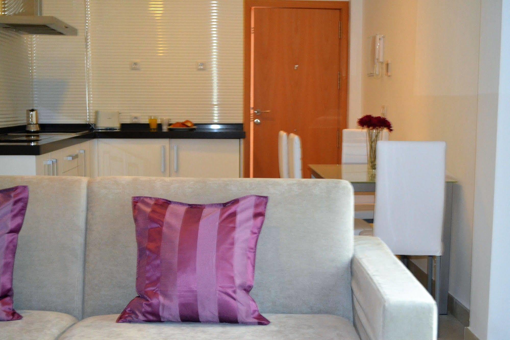 Plaza De La Encarnacion Apartments Sevilla Exteriör bild